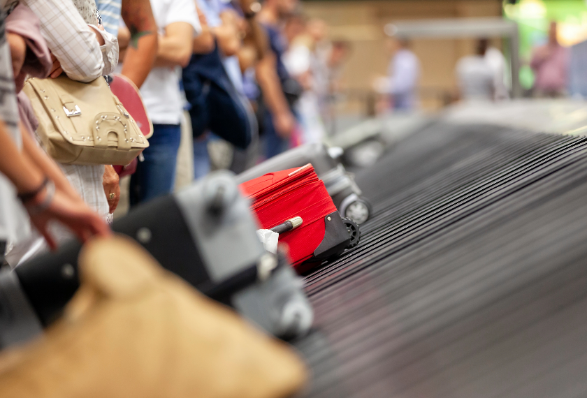 Strike action averted as ground staff at Stansted accept bumper pay offer